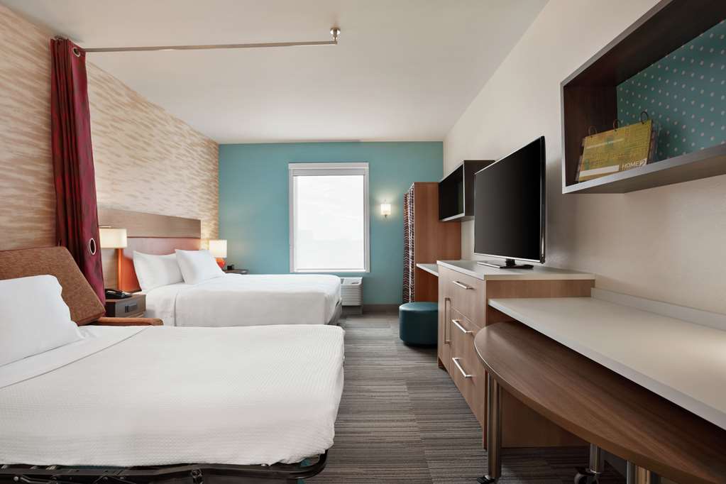 Фото Home2 Suites by Hilton Warminster Horsham
