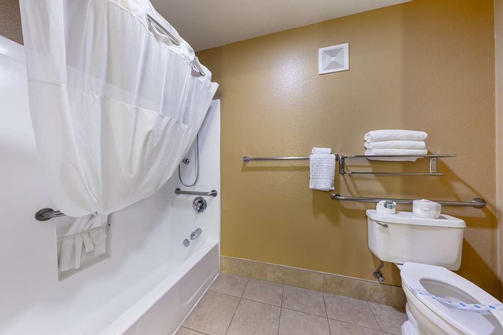 Фото Best Western Fallon Inn & Suites