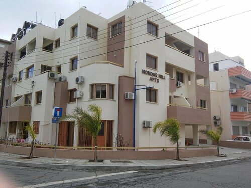 Гостиница Nondas Hill Hotel Apartments в Ларнаке
