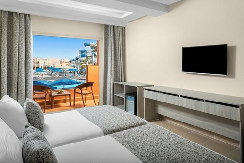 Гостиница Pickalbatros Aqua Park Resort Hurghada в Хургаде