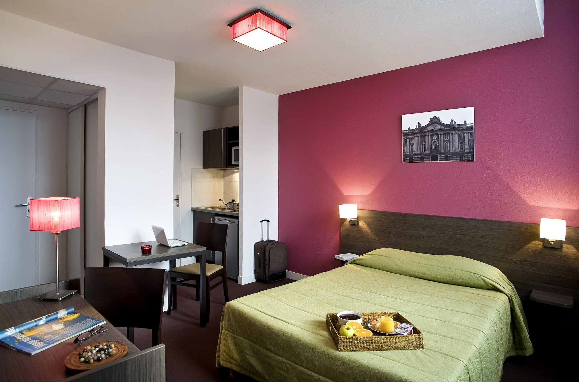 Фото Aparthotel Adagio Access Toulouse Saint Cyprien