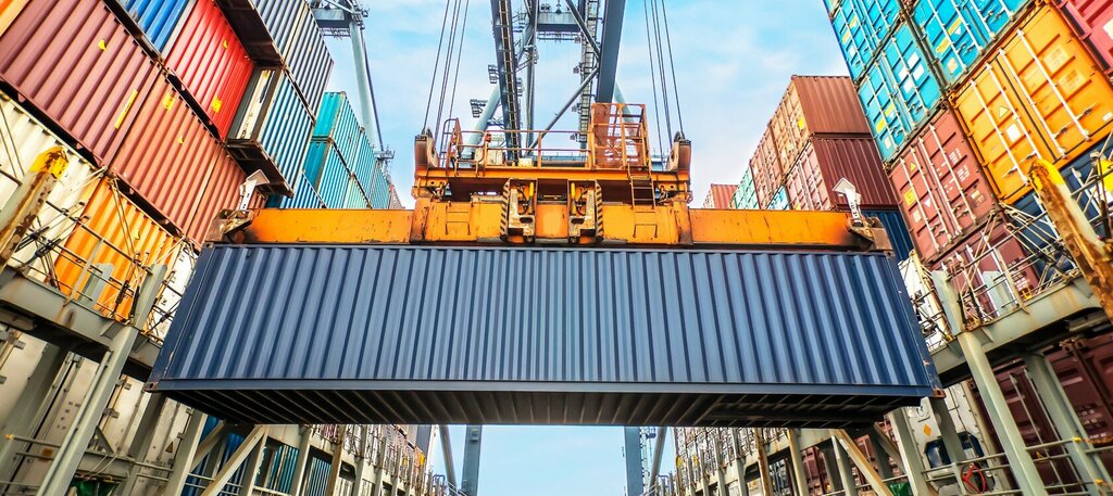 نقل المياه Regan Shipping ، دبي، صورة