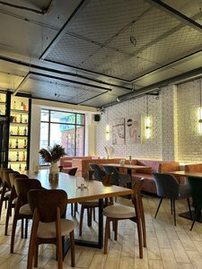 White fox (vulica Lienina, 12А), cafe