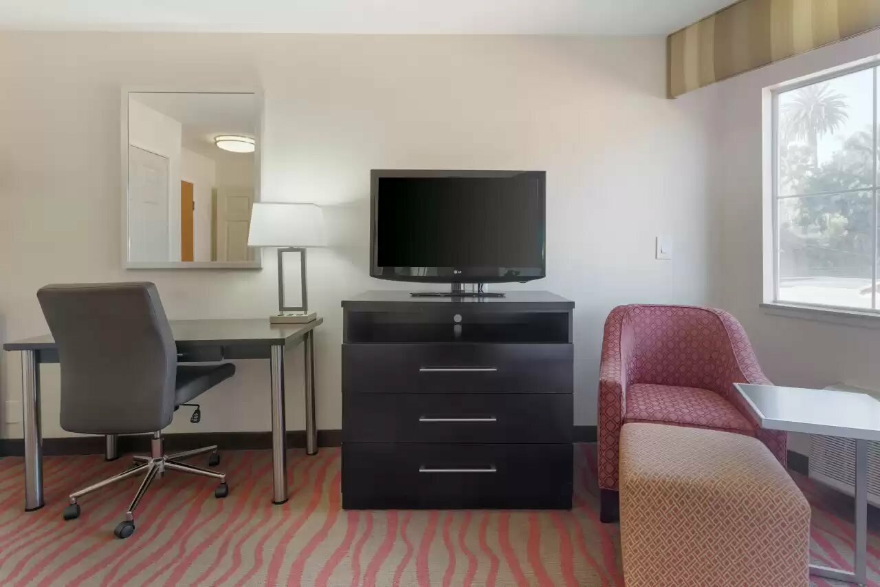 Фото Comfort Inn Los Angeles near Hollywood