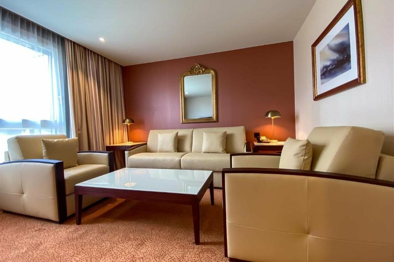 Фото Nash Airport Hotel