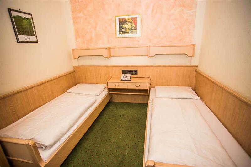 Фото Hotel Hadrigan