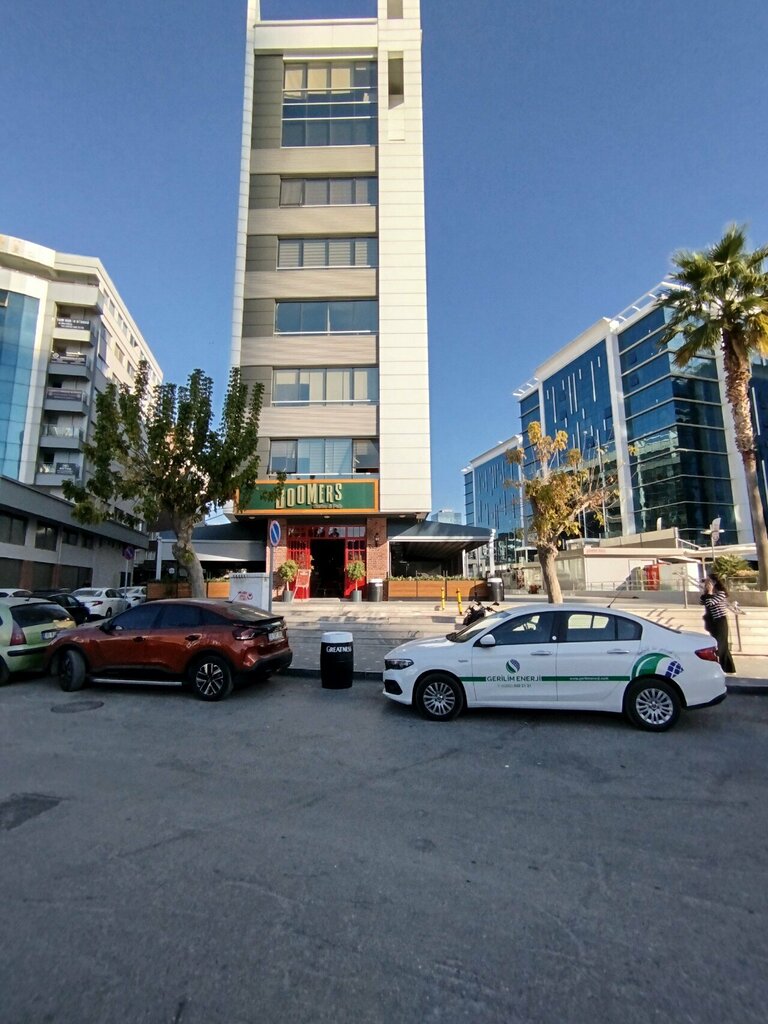 Bar, pub Boomers, Izmir, photo