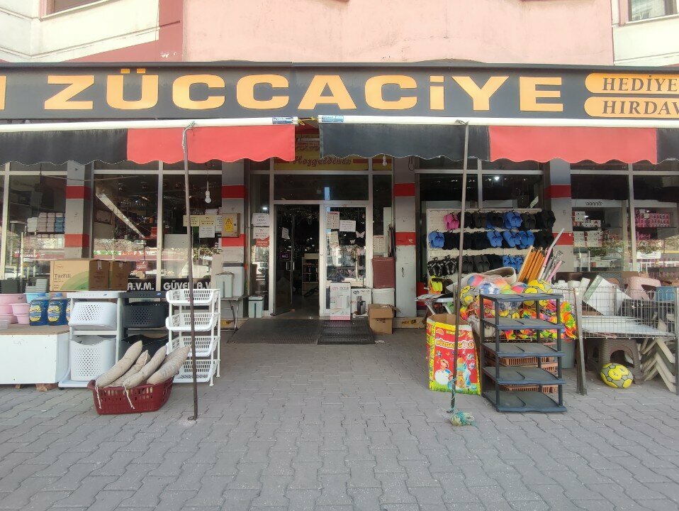 Tableware shop Trust, Konya, photo