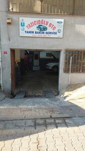 Yazicioglu Auto Repair and Maintenance Service (İstanbul, Avcılar, Cihangir Mah., Koçak Sok., 9A) ، ورشة لتصليح السيارات