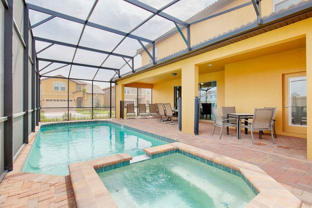 Фото Windsor At Westside № 8 - 8 Bed 6 Baths Villa