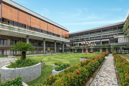 Гостиница Fox Harris Hotel & Convention Banjarnegara