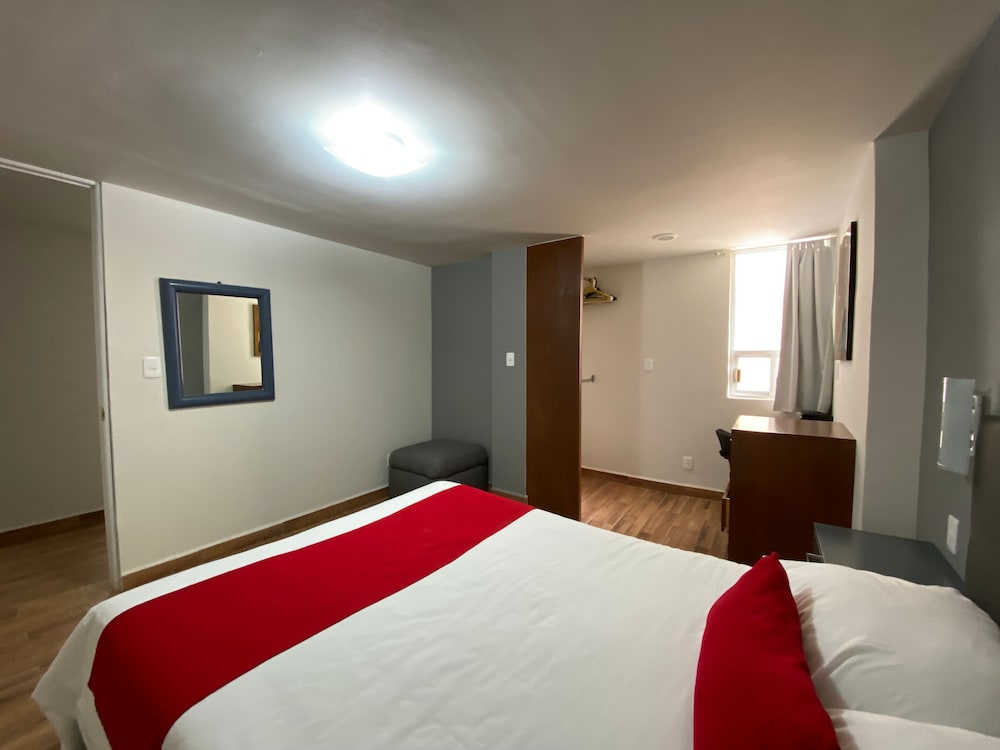 Фото G K Suites Duraznos