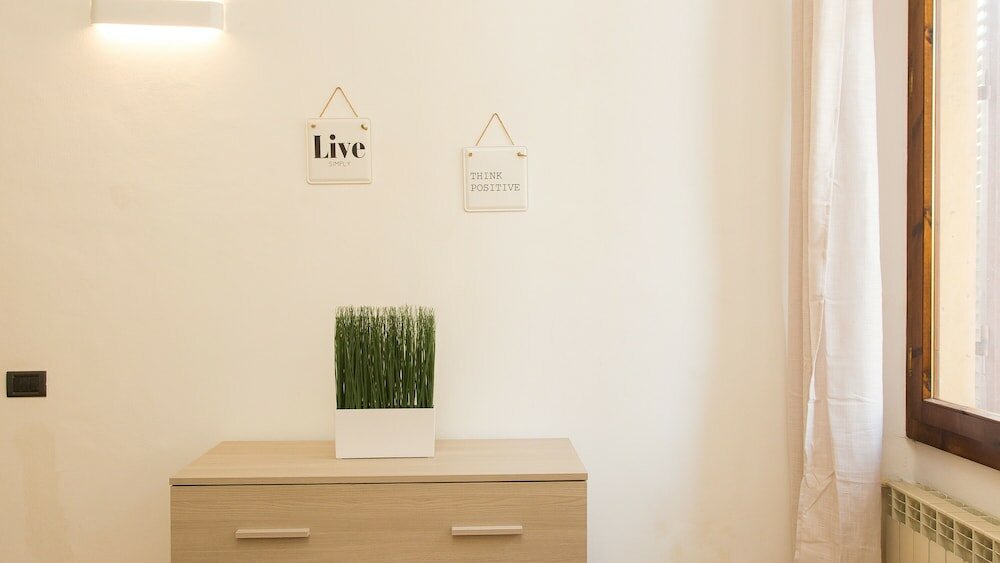 Фото Rental In Rome Rosselli Palace Apartment 5