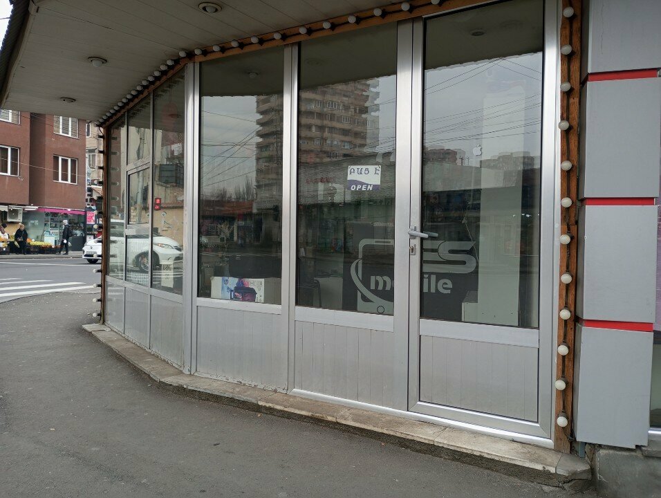 Items for mobile phones Ves Mobile, Yerevan, photo