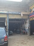 Jameel Auto workshop (Madina Colony, 31), car service, auto repair