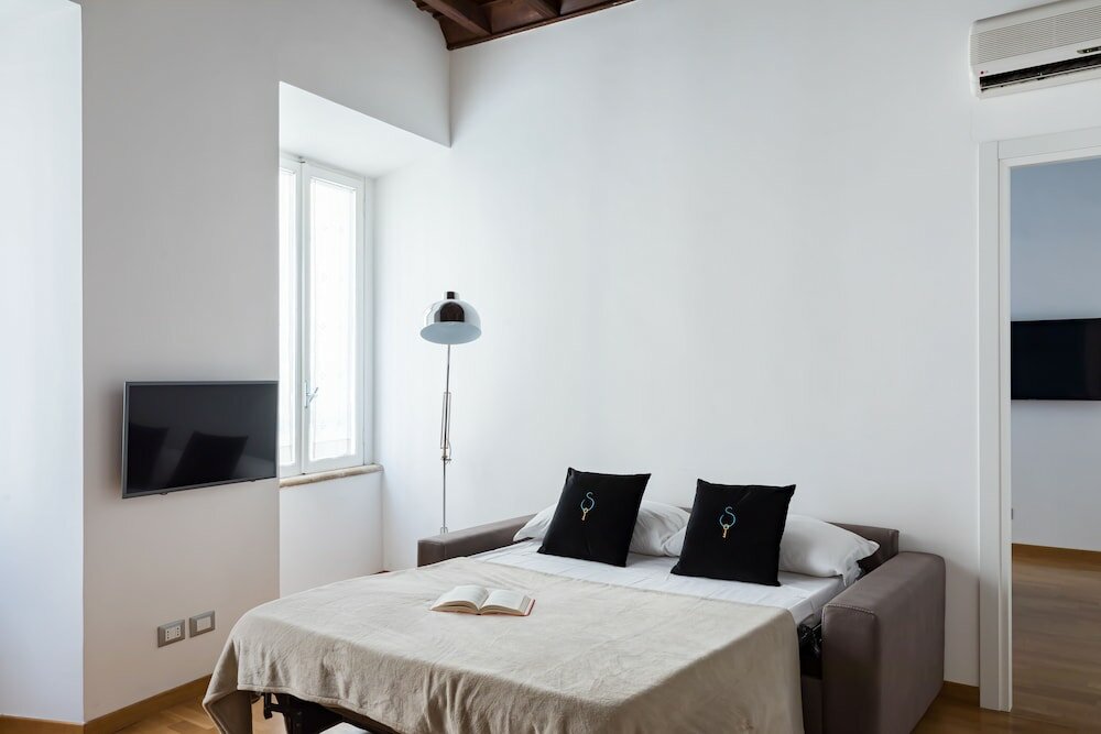 Фото A World Aparts - 87 Boschetto