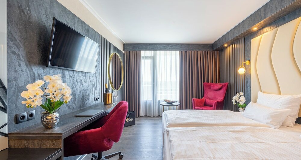 Фото Plaza Hotel Bruchsal
