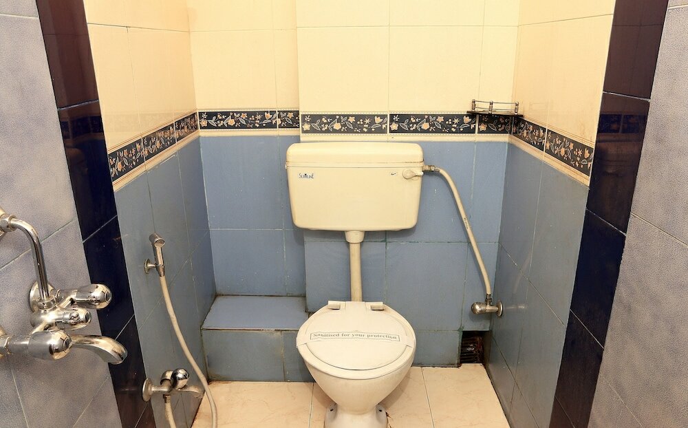 Фото Oyo 2910 Hotel Relax