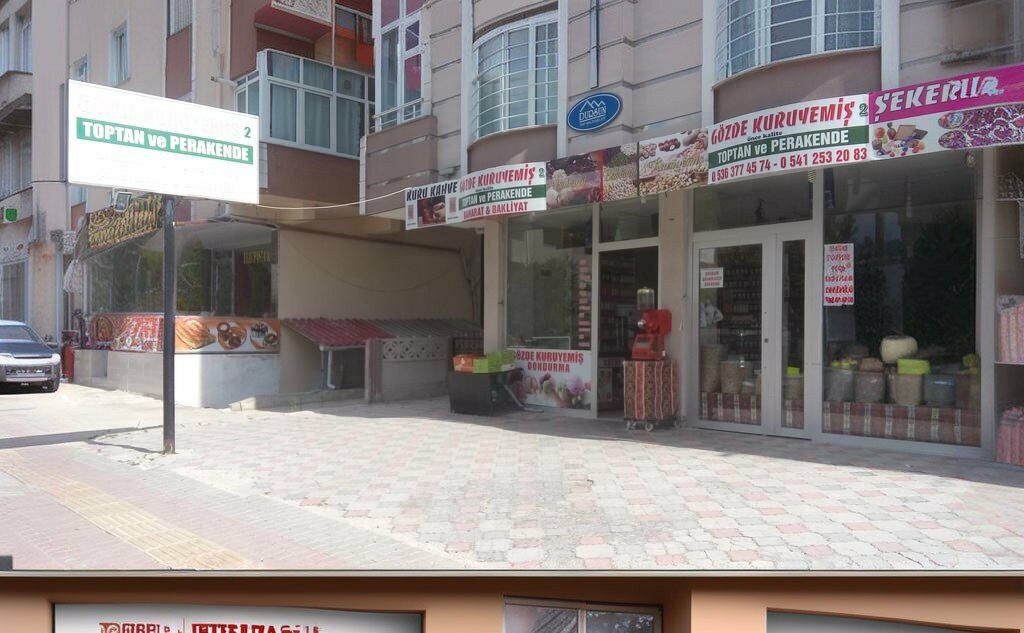 Поликлиника для взрослых Bahçelievler Aile Sağlık Merkezi, Капаклы, фото