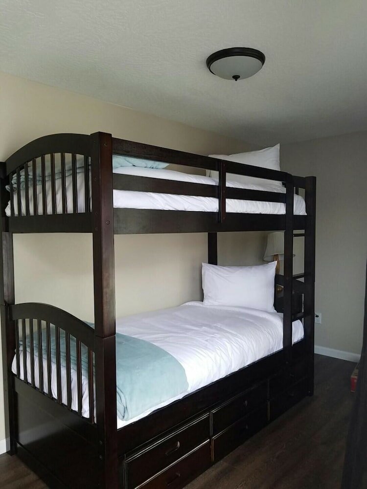 Фото The Waldport Inn