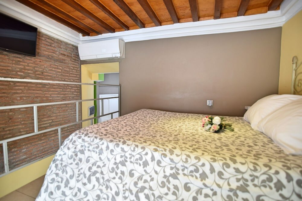 Фото Apartamentos Marqués de la Merced