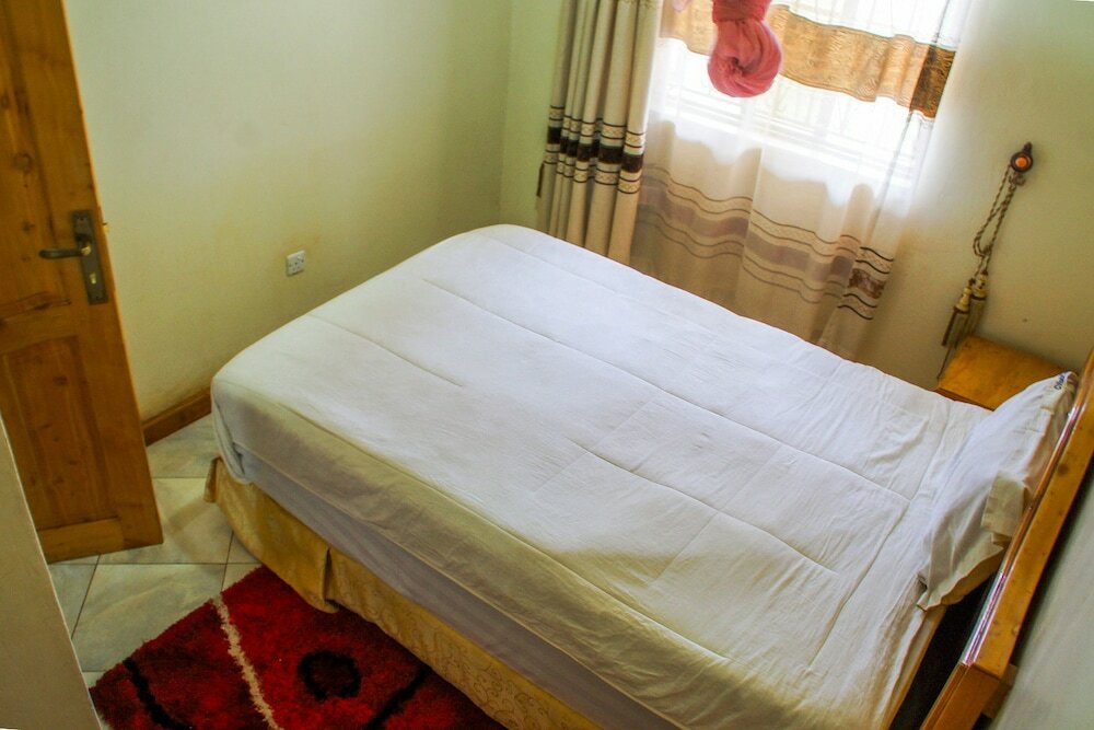 Фото Capricon Executive Hotel