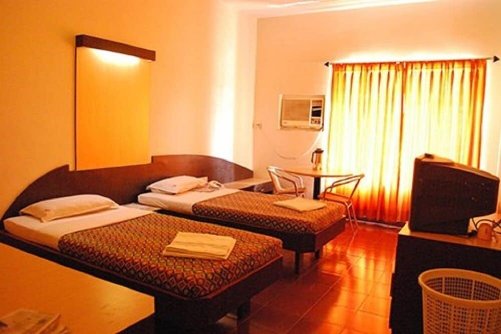 Фото Hotel Panchavati Elite Inn