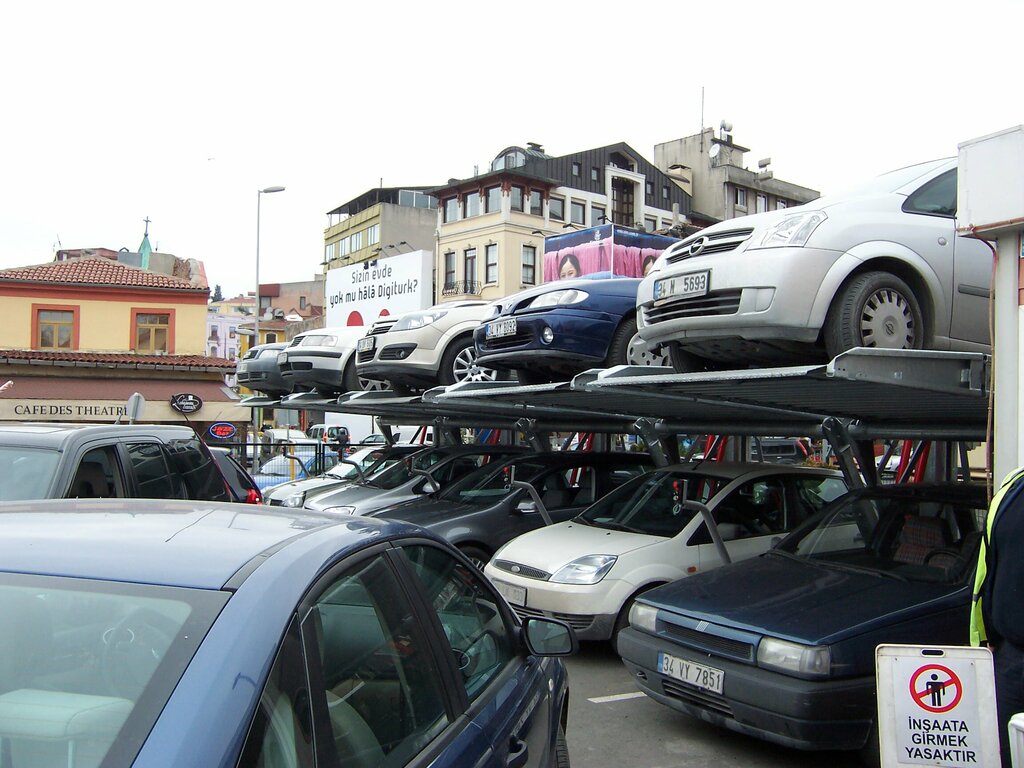 Special equipment and special vehicles Metelift, Izmir, photo