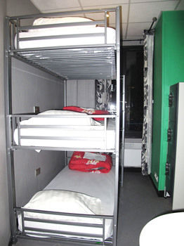 Фото Peace and Love Hostel - Hostel Paris