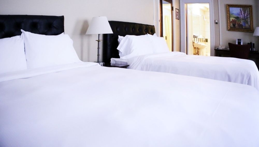 Фото Отель Clarendon