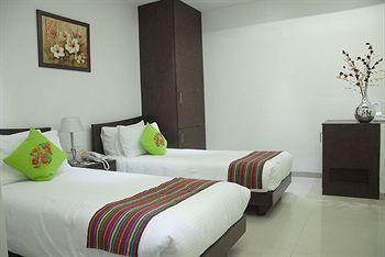 Фото Iris Park Hotel