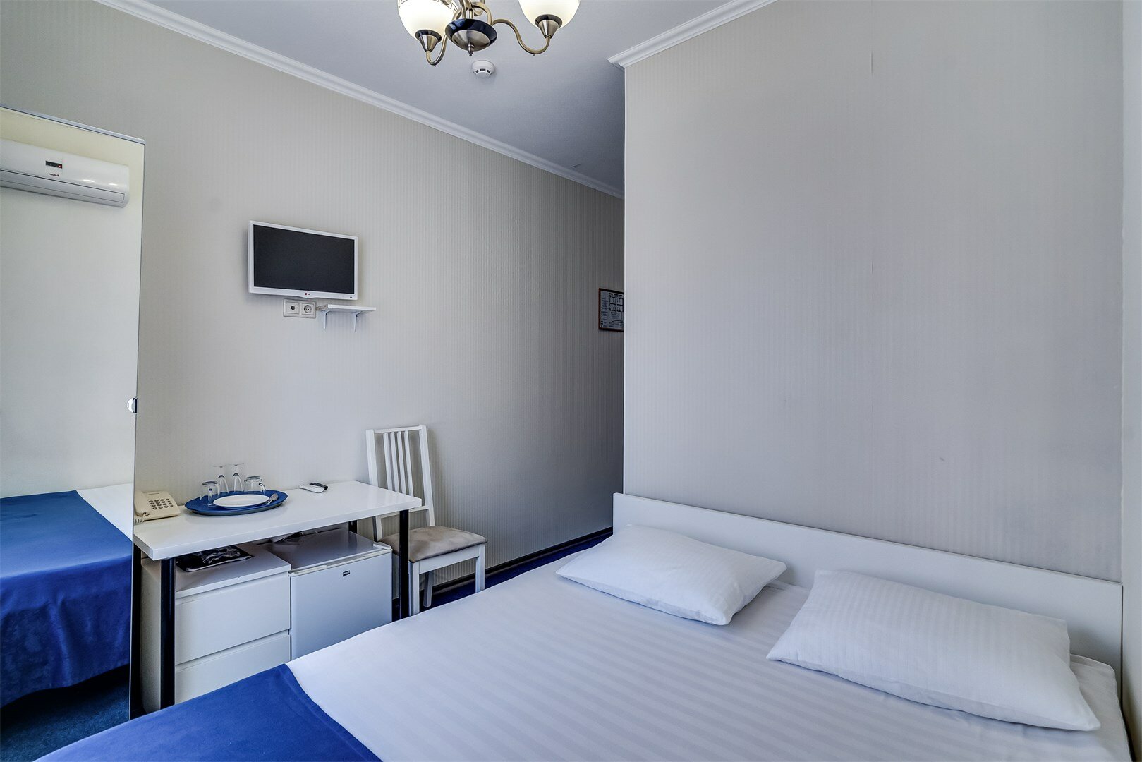 Фото Отель Театральный