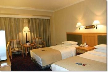 Фото Beijing Continental Grand Hotel