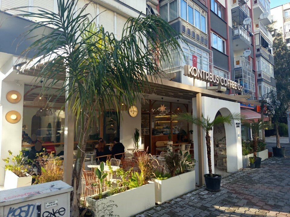 Cafe Kontrbus Coffee Co. Bornova, Izmir, photo