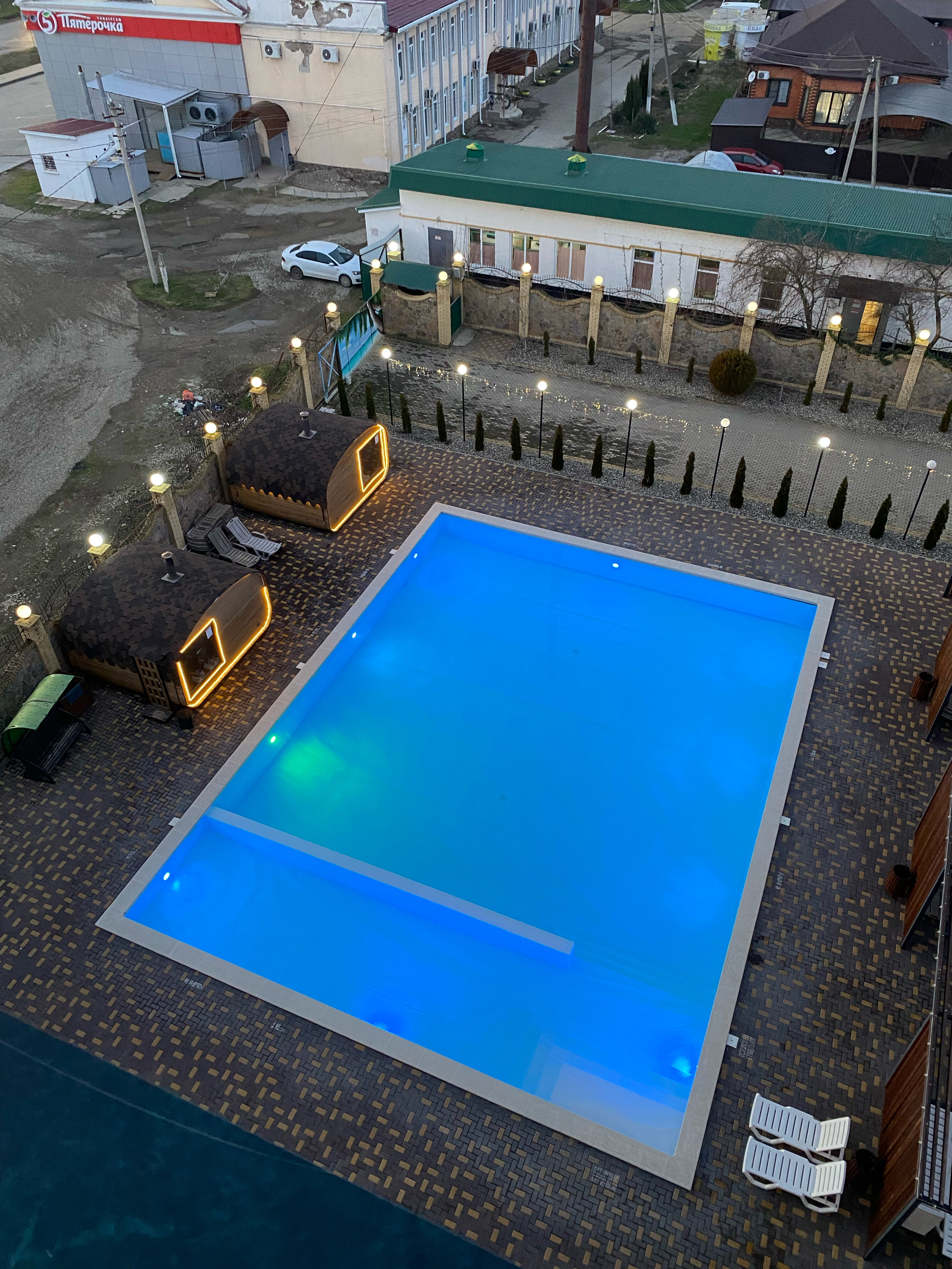 Фото отеля 2