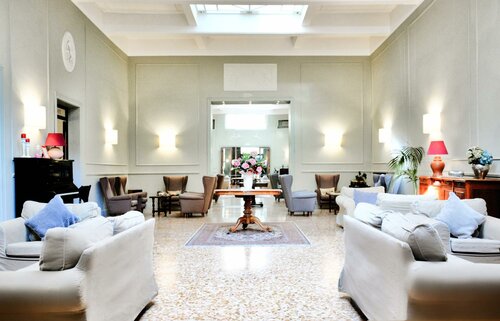 Гостиница Hotel Touring Wellness & x26; Beauty во Фьюджи