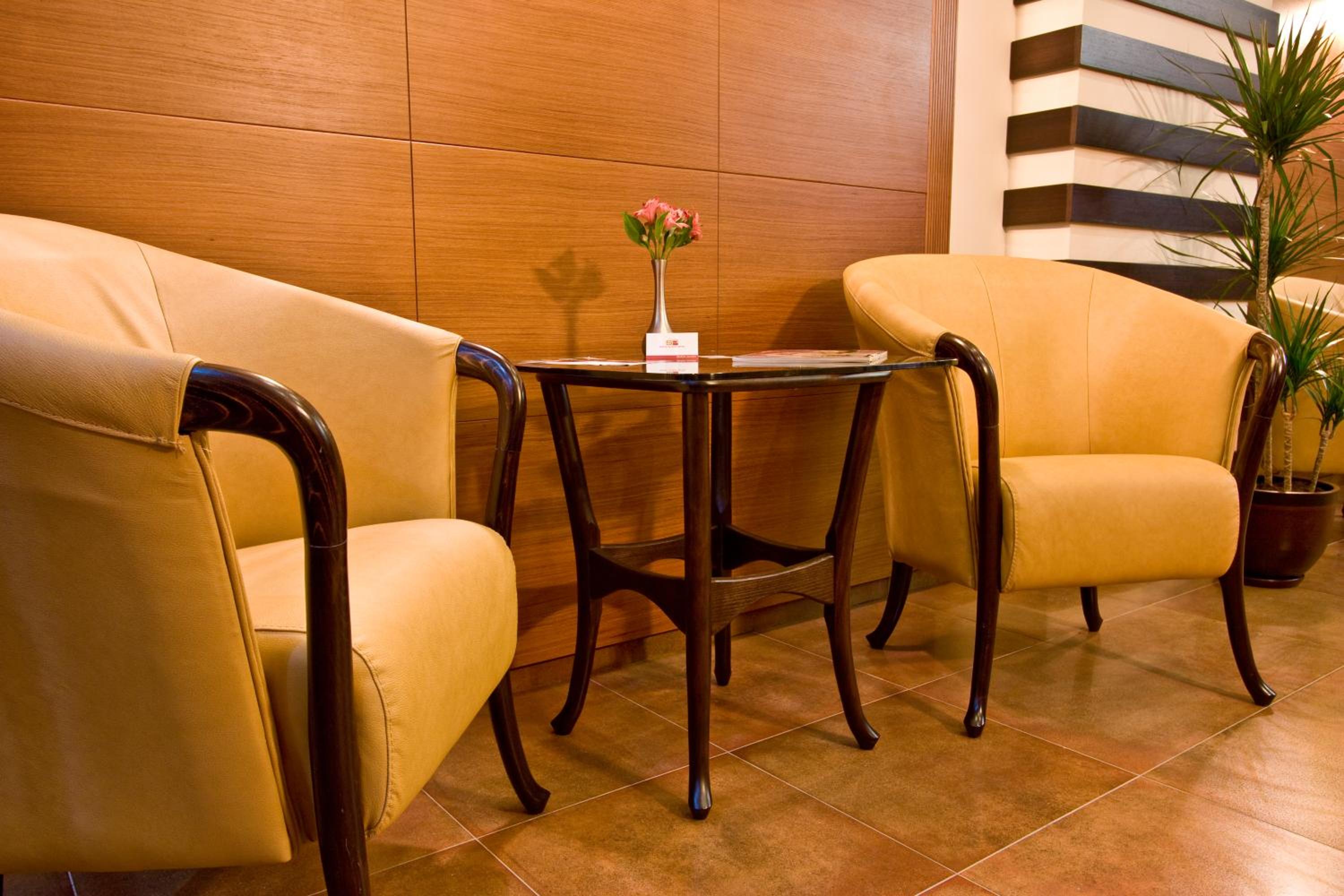 Фото Sofia Place Hotel