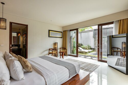 Гостиница Theanna Villa and SPA Canggu