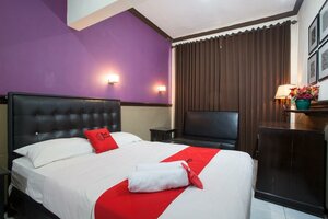 Гостиница RedDoorz @ Urip Sumoharjo