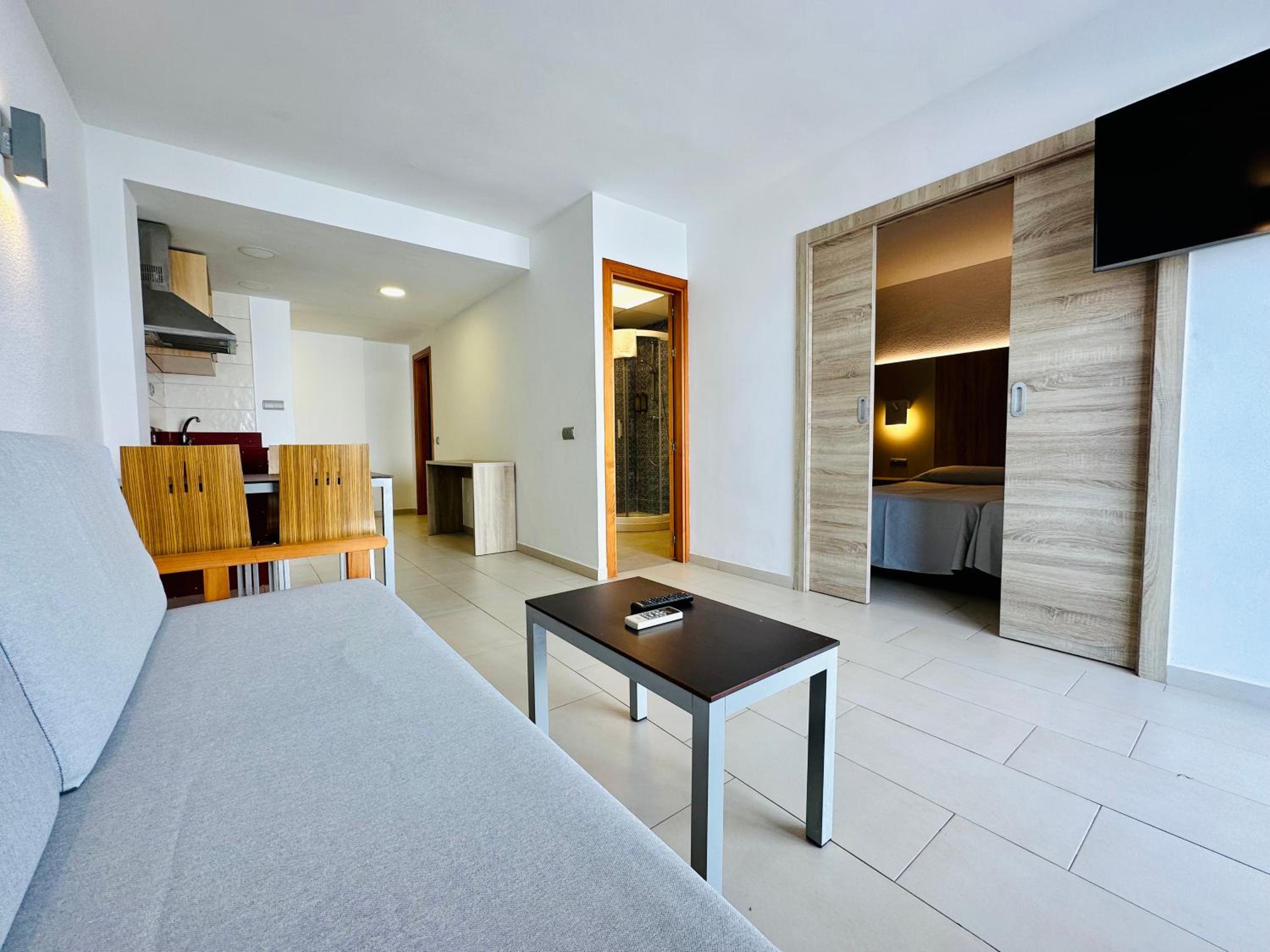 Фото Ibiza Jet Apartamentos