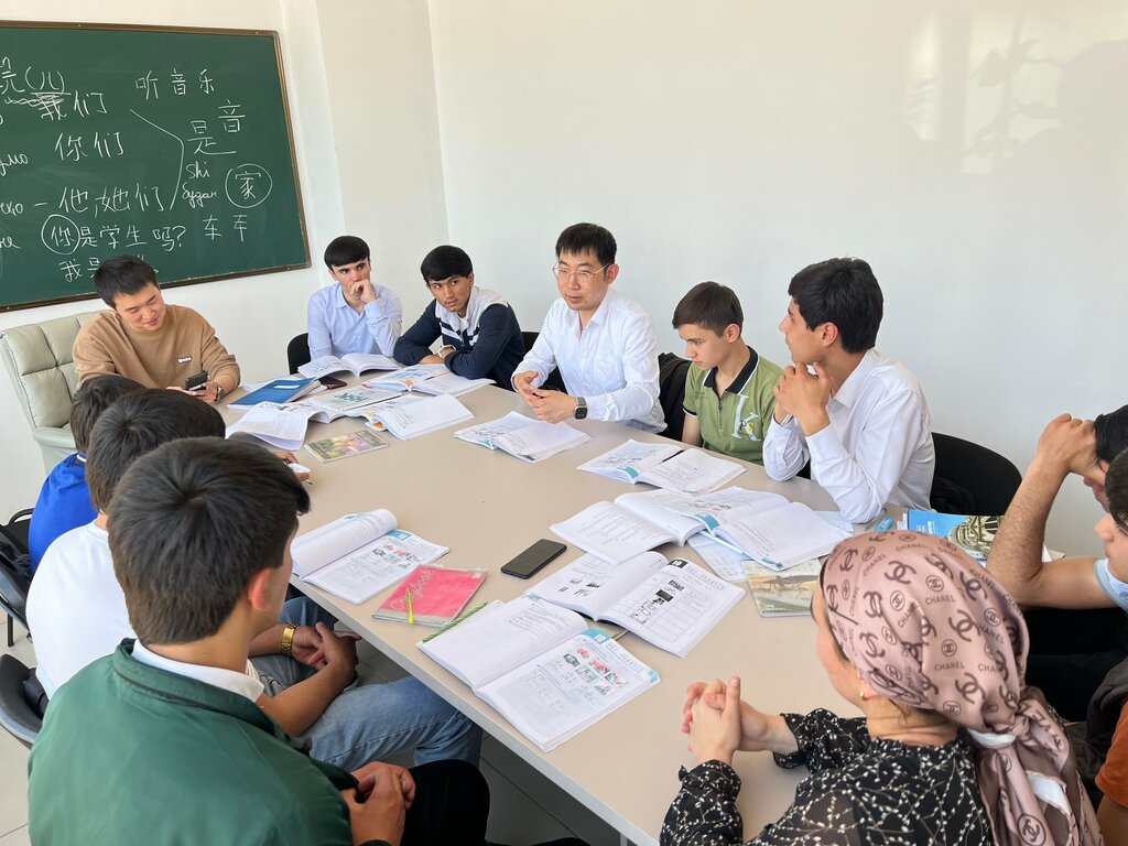 Educational center Kingdom School, Dushanbe, photo