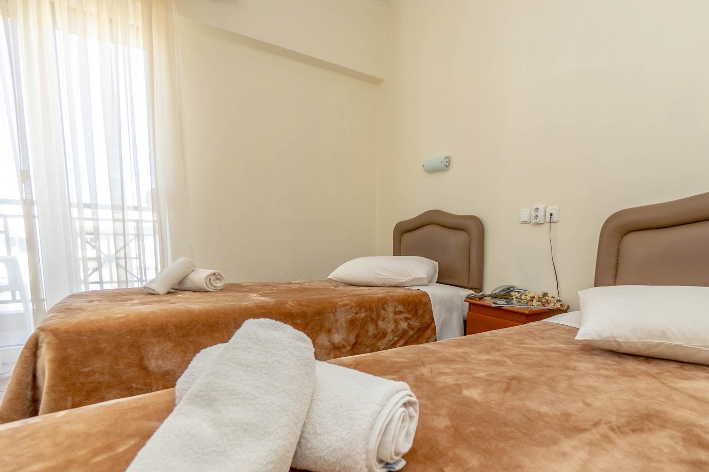 Фото Hotel Alkyon