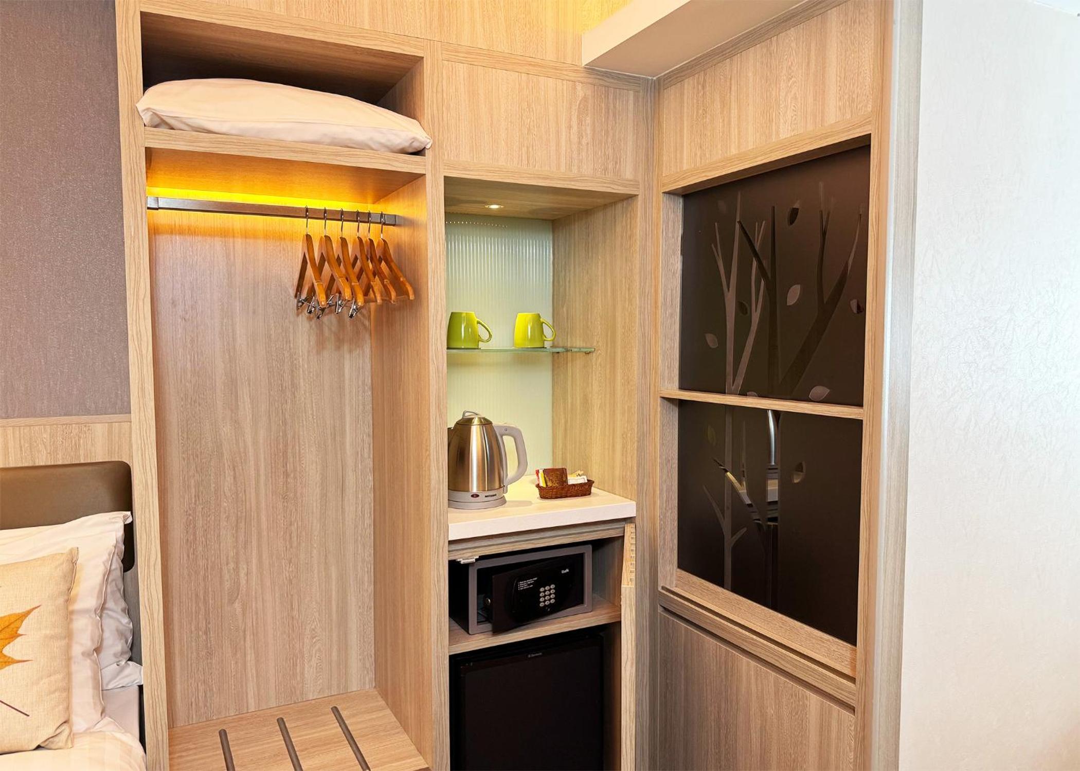 Фото Stanford Hillview Hotel