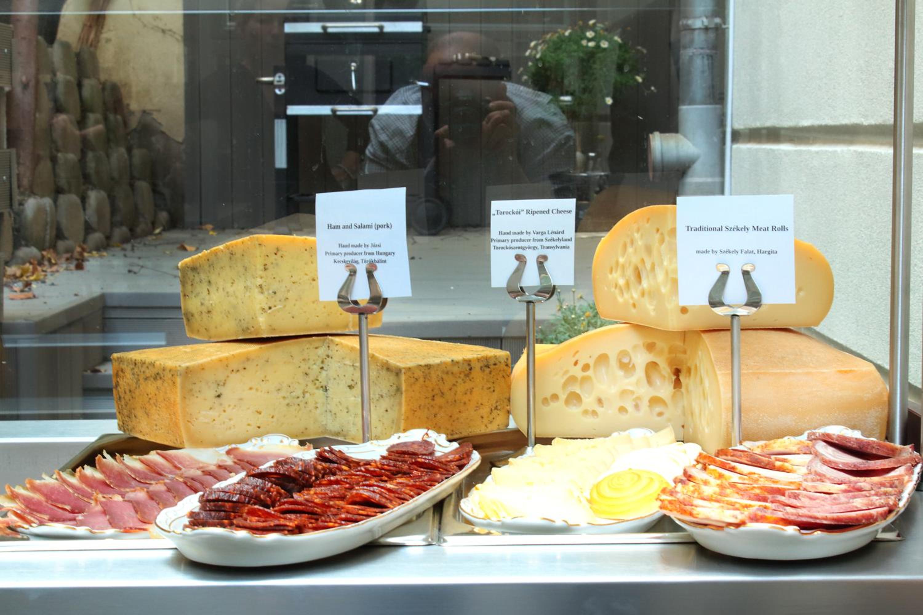 Фото Milford Suites