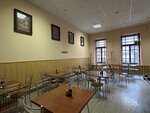 Кафе (Karavannaya Street, 1), comedor