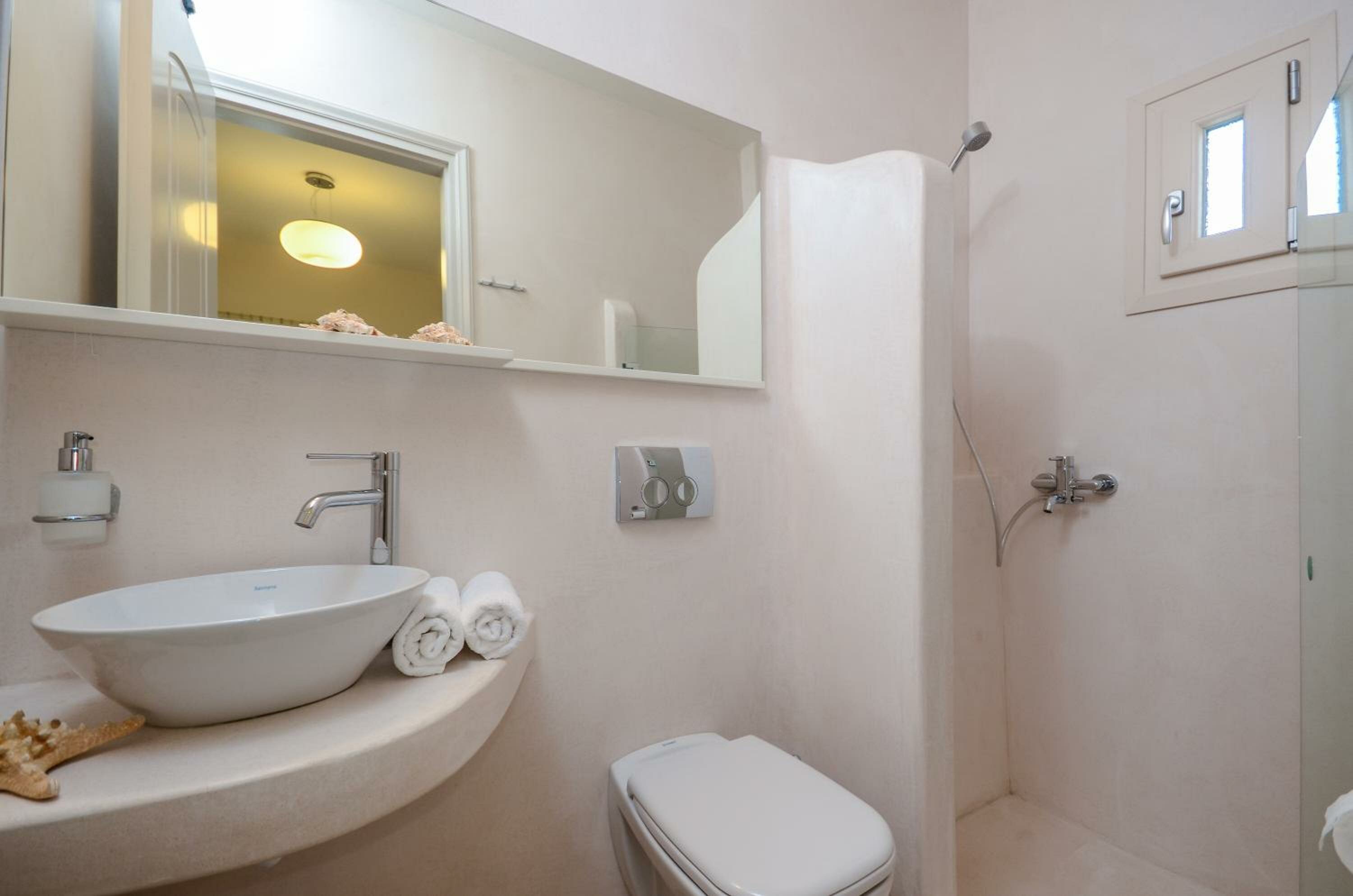 Фото Irini Studios