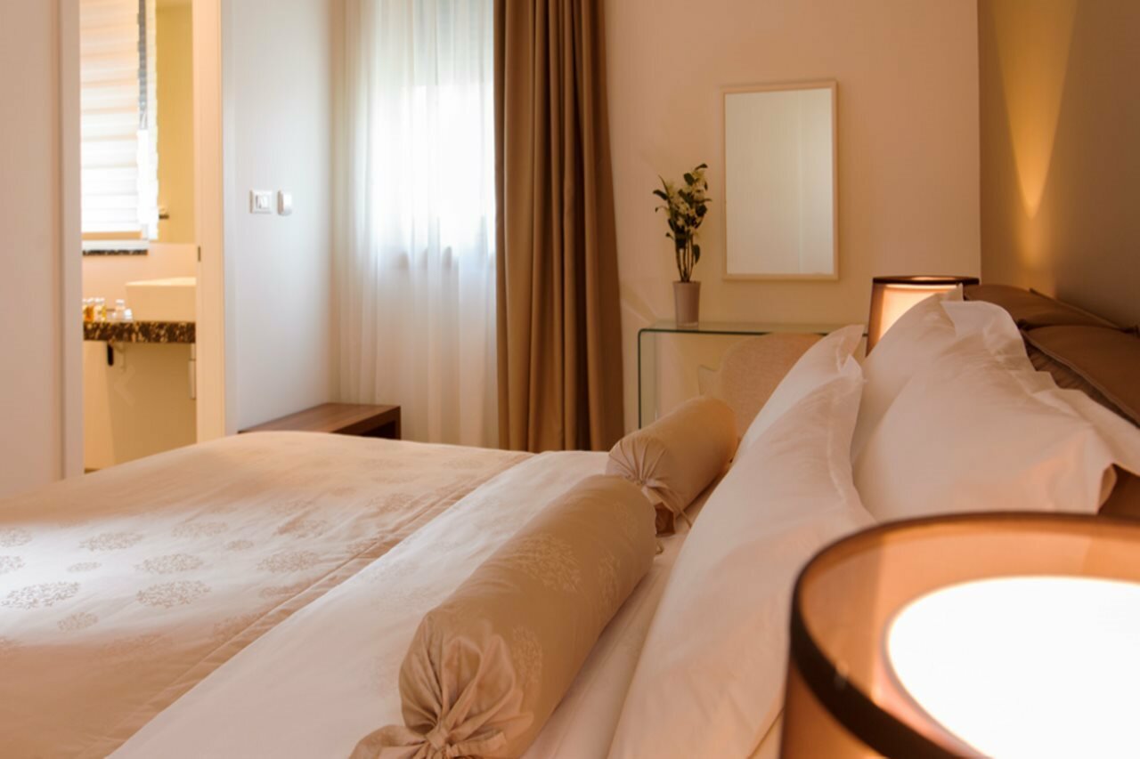 Фото Residence by Vestibul Palace