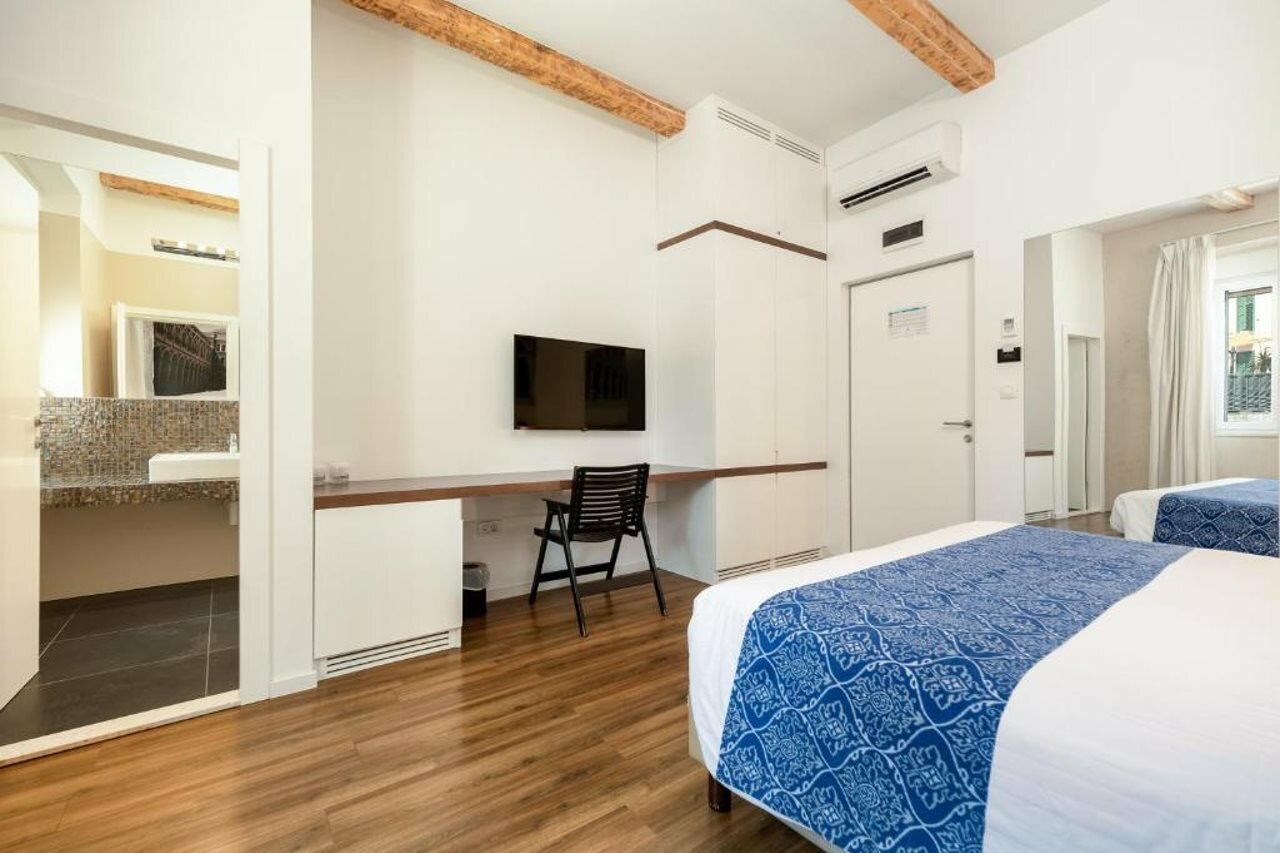 Фото Azur Palace Luxury Rooms