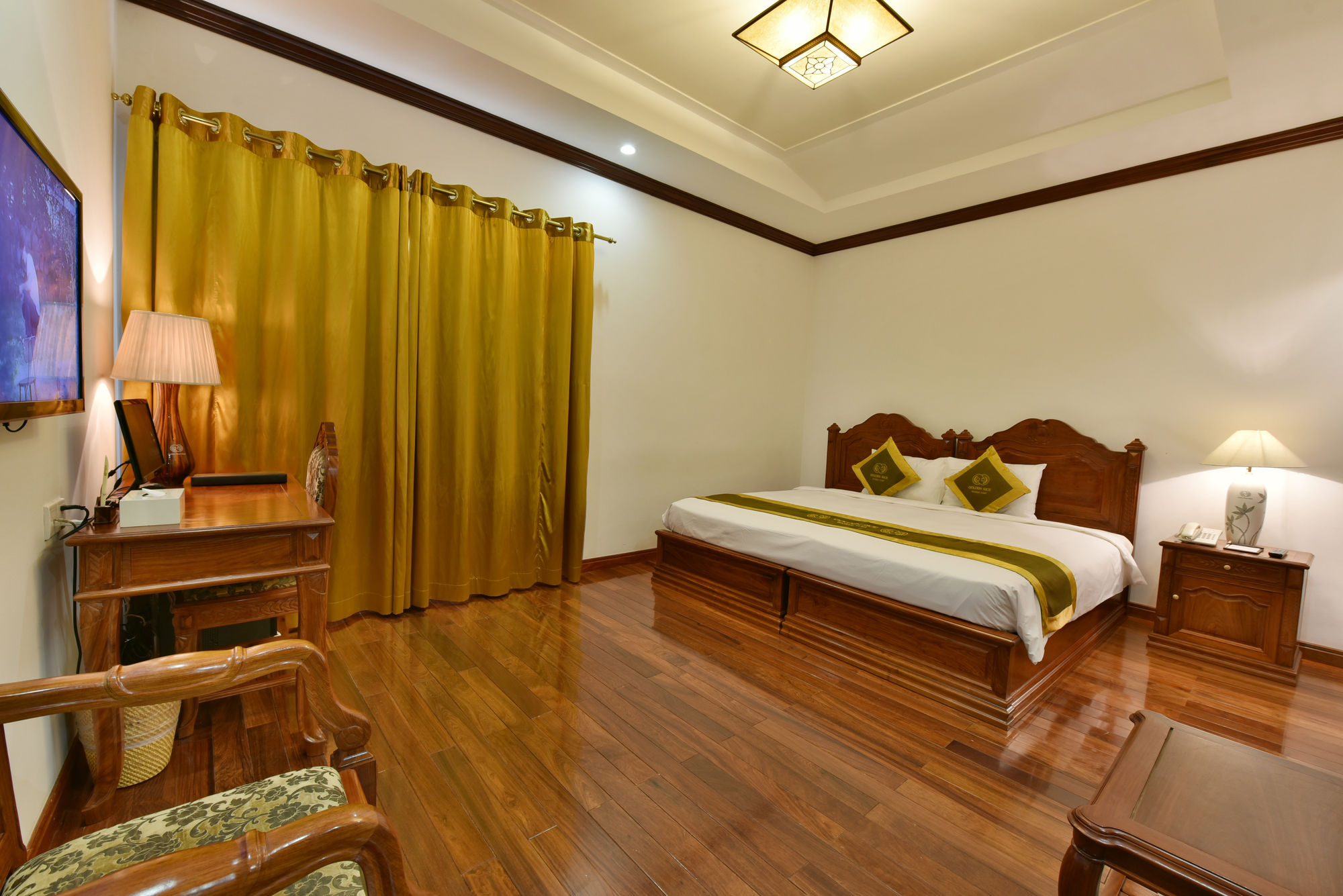 Фото Golden Rice Hotel