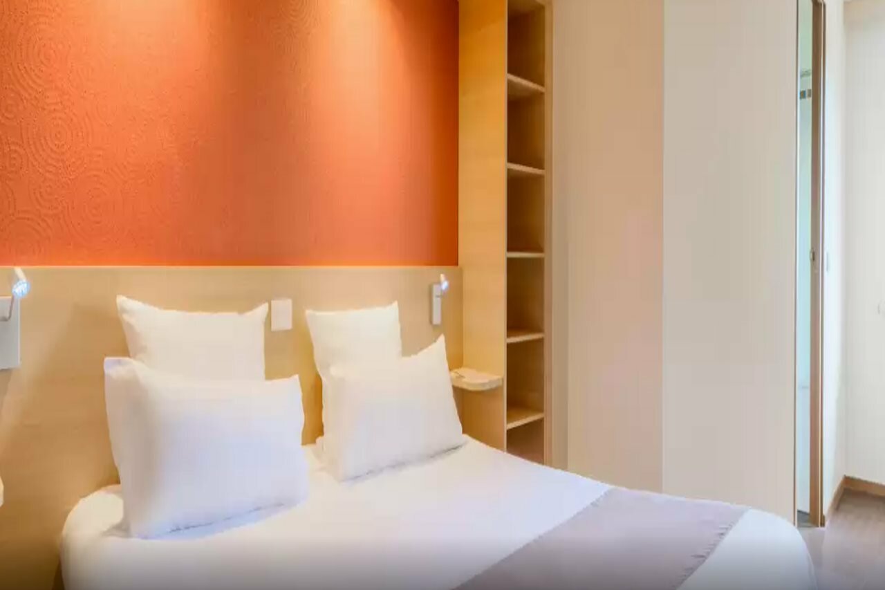 Фото Comfort Hotel Pithiviers